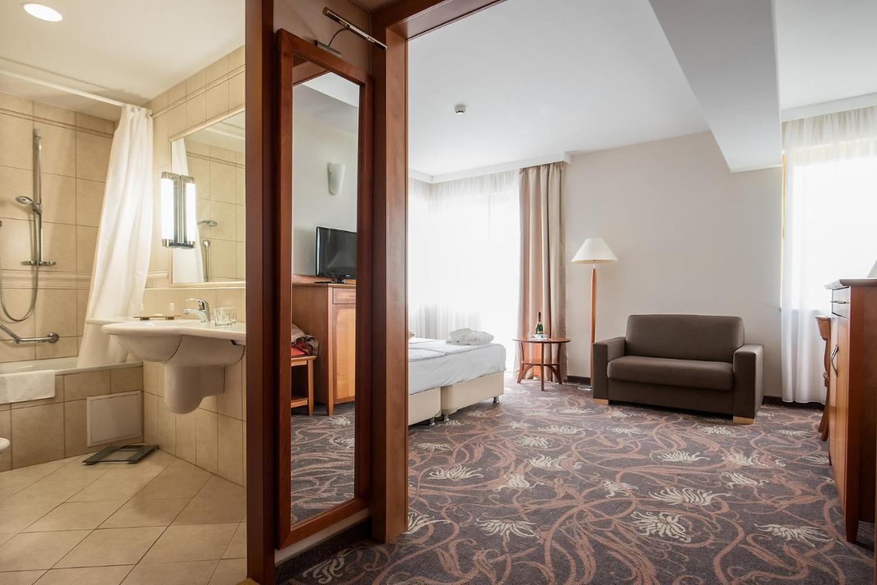 Vitalmed Hotel Sárvár Εξωτερικό φωτογραφία